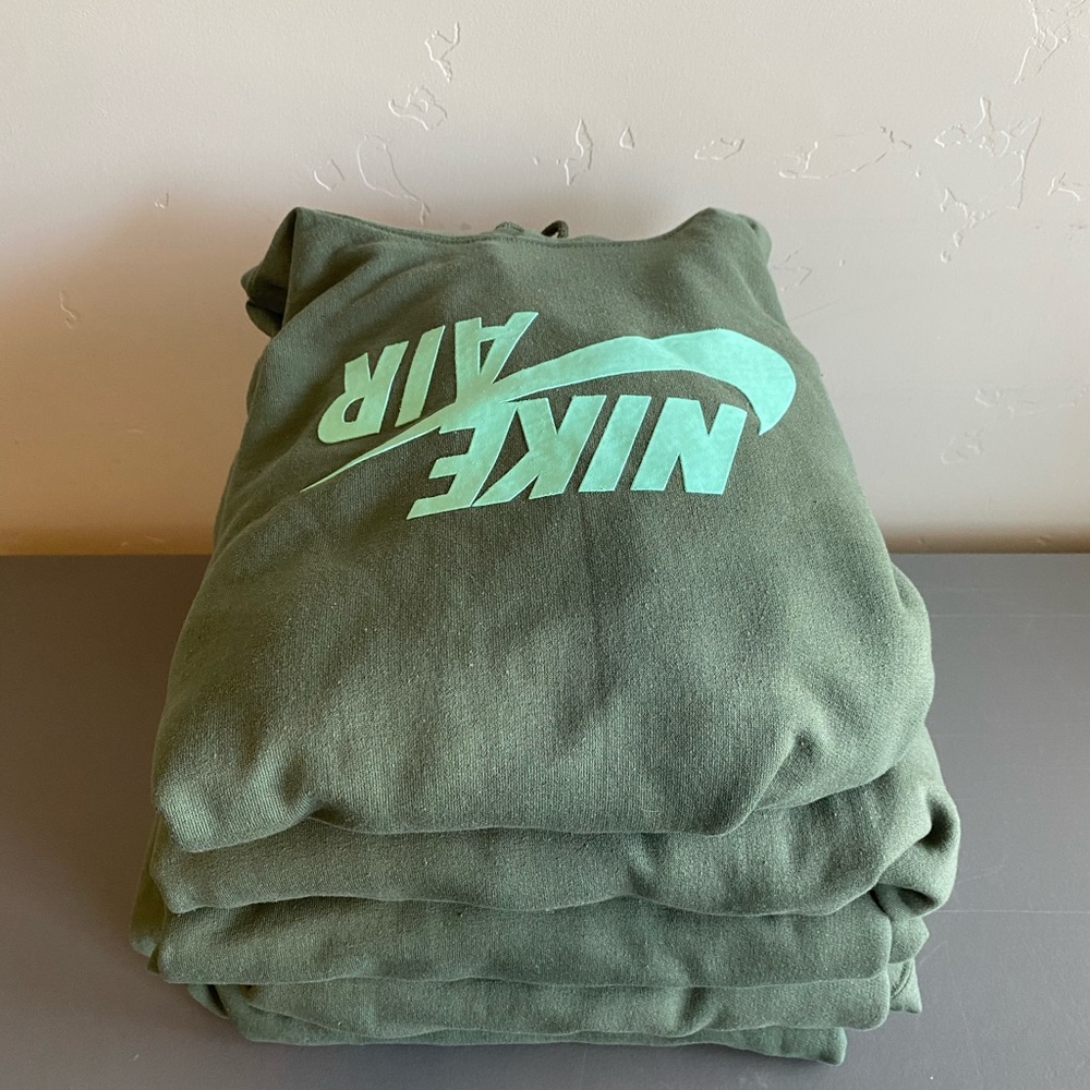 Travis hoodie